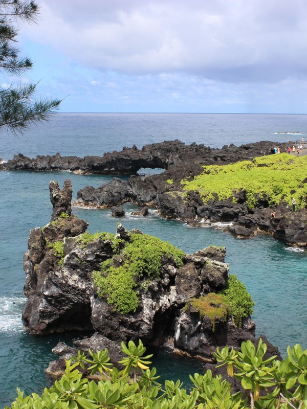 Waianapanapa State Park