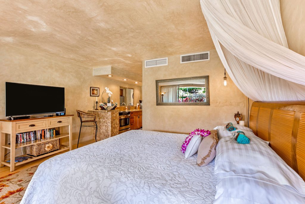 New luxury King bed