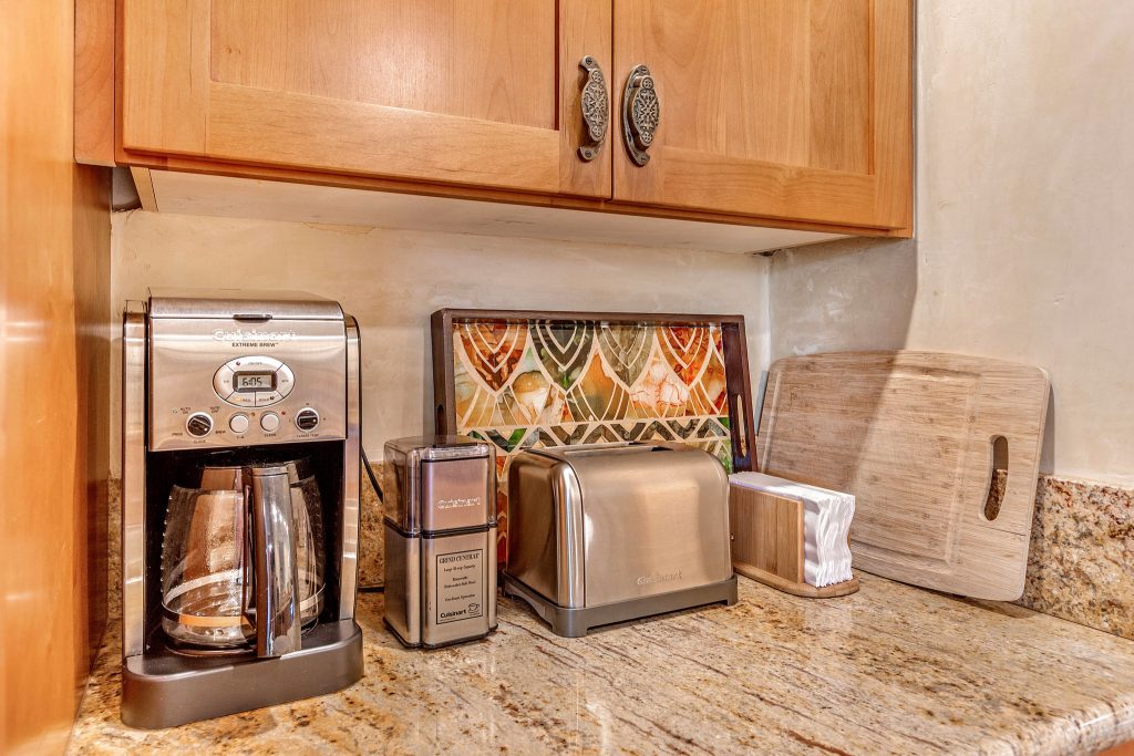 Coffee maker, grinder & toaster oven