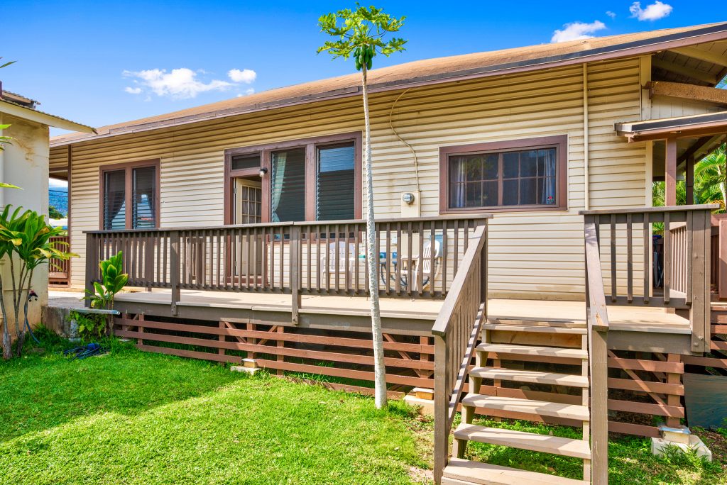 Lanai and lawn